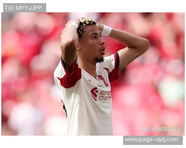 埃基蒂克身披法国队9号球衣有望首发出战引发热议 埃基蒂克身披法国队9号球衣有望首发出战引发热议